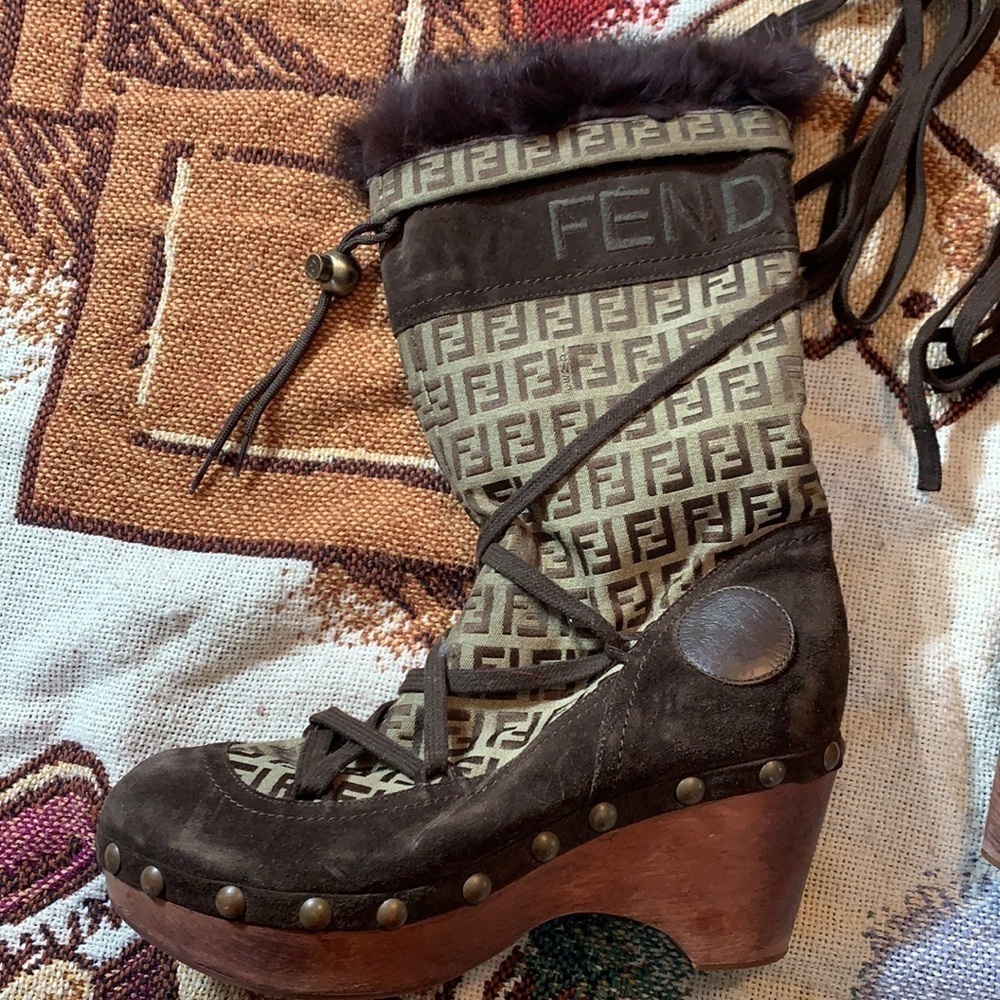 FENDI Logo Wood Platform Fur Lined Brown Winter Boots 37 studded Rare - Picture 2 of 14